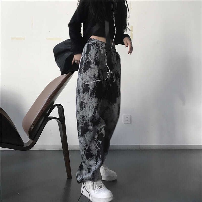 Baggy tie dye online sweatpants