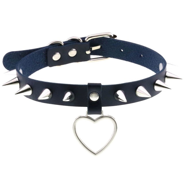 Heart shop spike choker